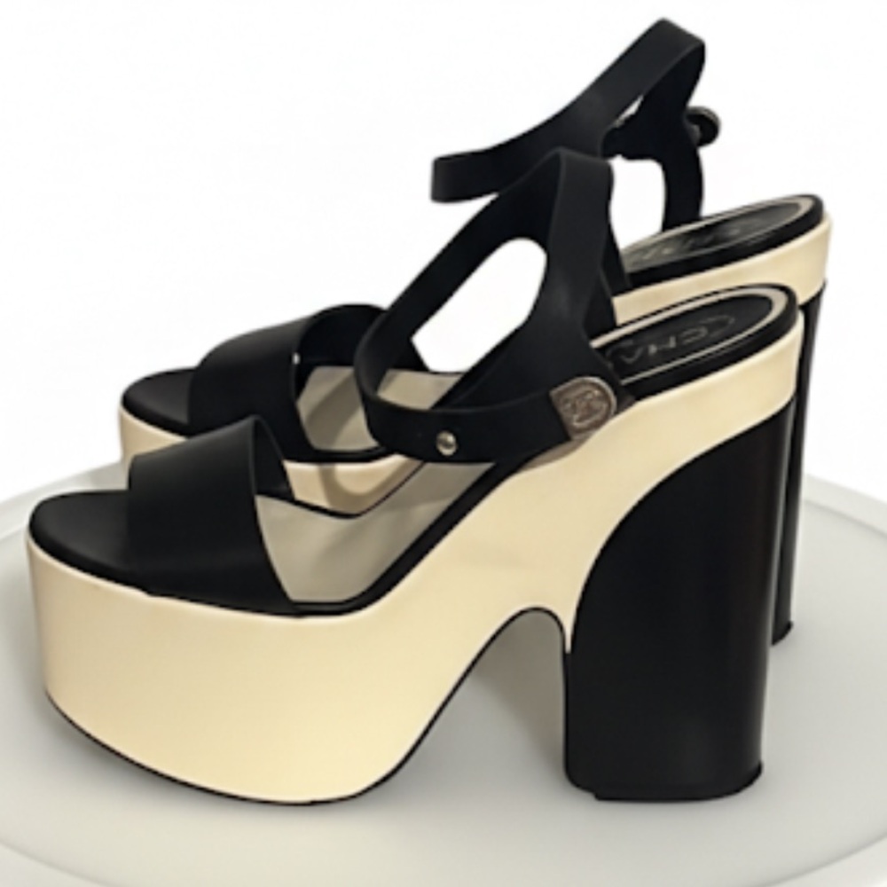 Authentic Chanel black leather signature luxury designer platform sandals sz 9 - Picture 3 of 15